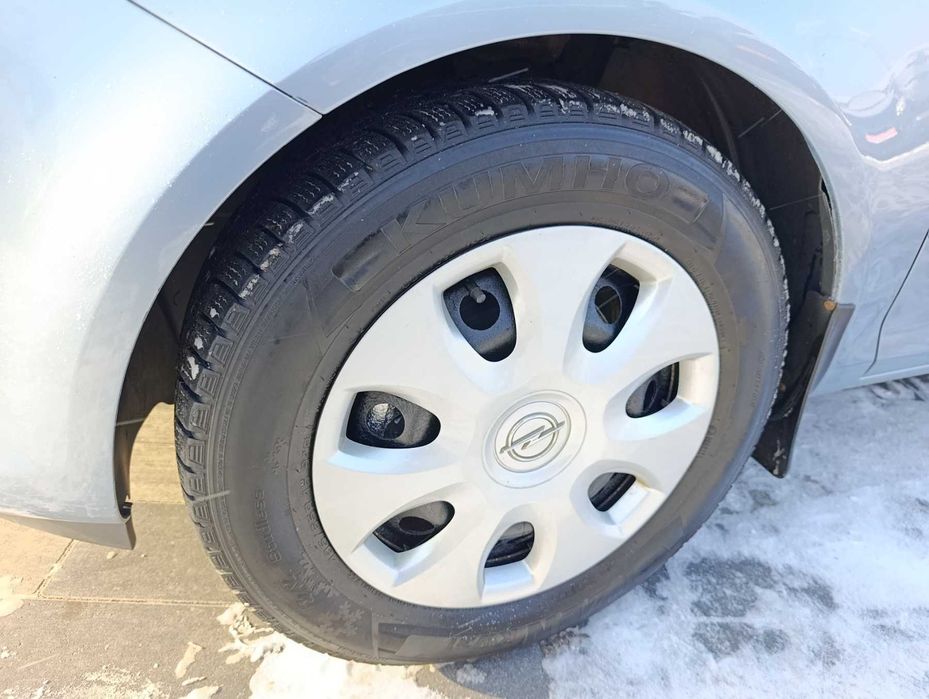 Опель корса  дизель, мкп6ст