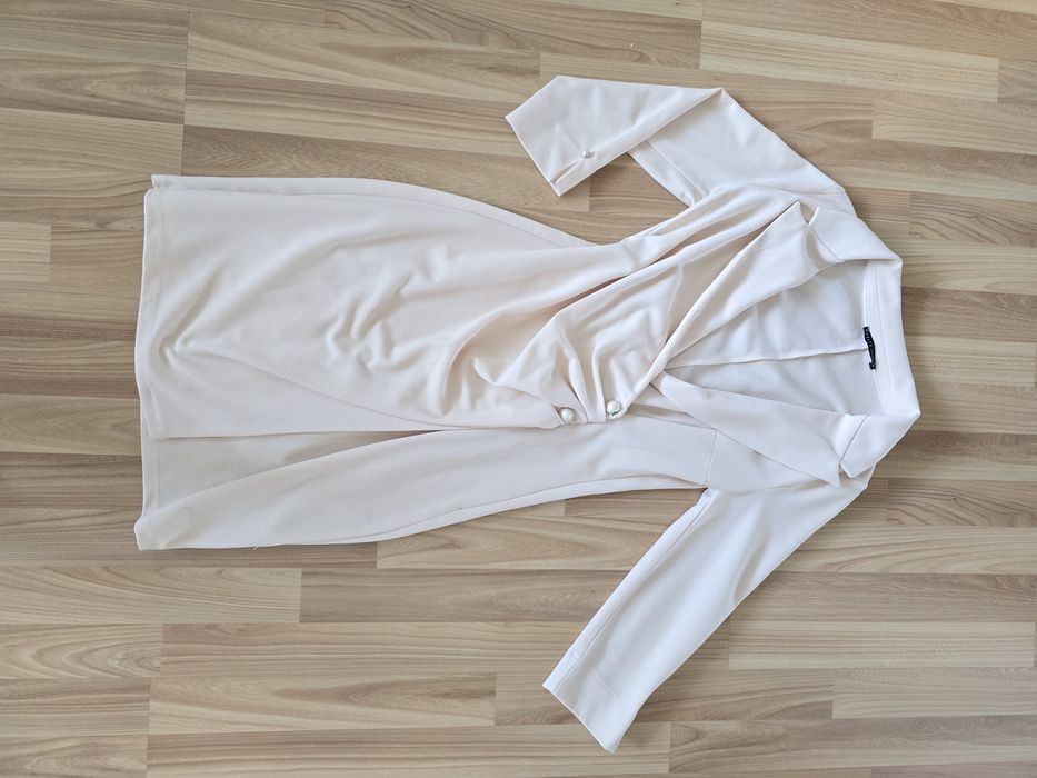 Sukienka biurowa elegancka