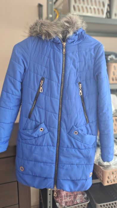 Продам зимову куртку