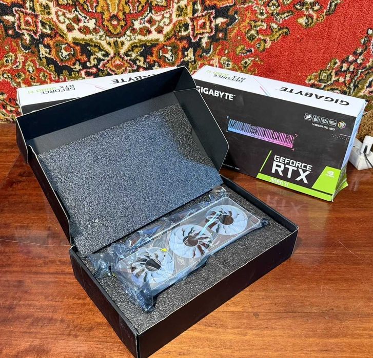 3шт в наличии! Видеокарты nvidia rtx 3080ti 12gb Gigabyte Vision oc white
