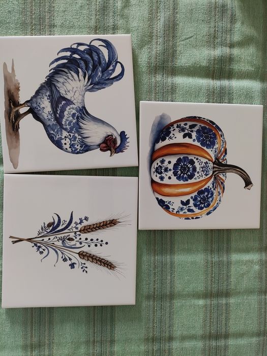 Zestaw dekoracyjnych płytek ceramicznych