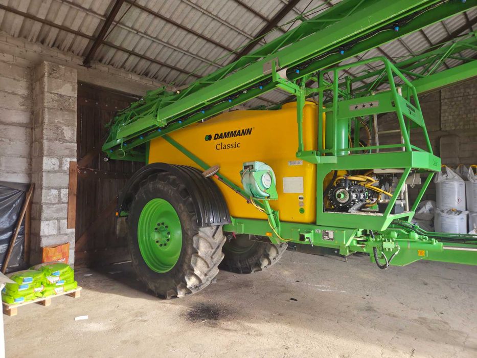 Koła 520 85 R42 opryskiwacz Dammann