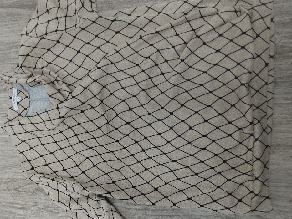 Sprzedam damską bluzkę rozmiar 36 firmy Greenpoit