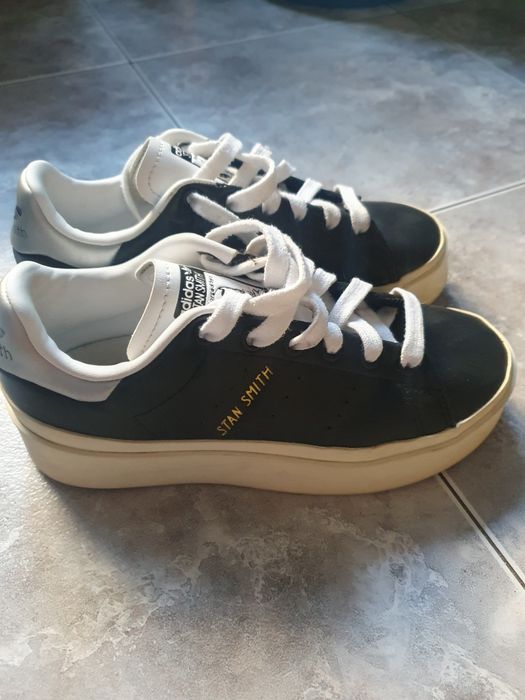 Кросівки Adidas стан ідеальний
