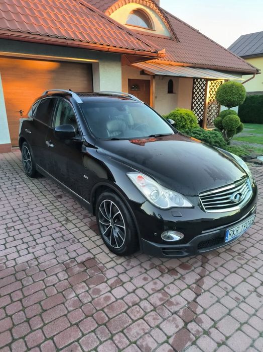 Infiniti QX50