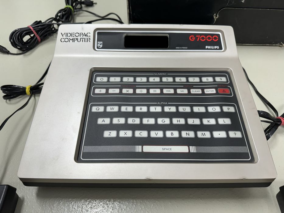 Philips VideoPac G7000 konsola retro jak Atari + pudełko + 4 gry