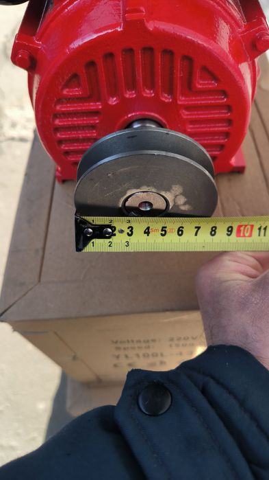 Электродвигатель однофазный, електродвигун однофазний 220в. 3 кВт 3000