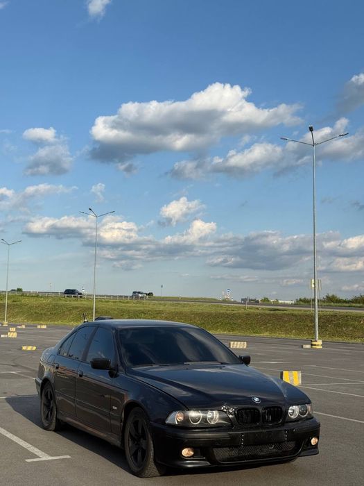 Продам BMW E39 2.0