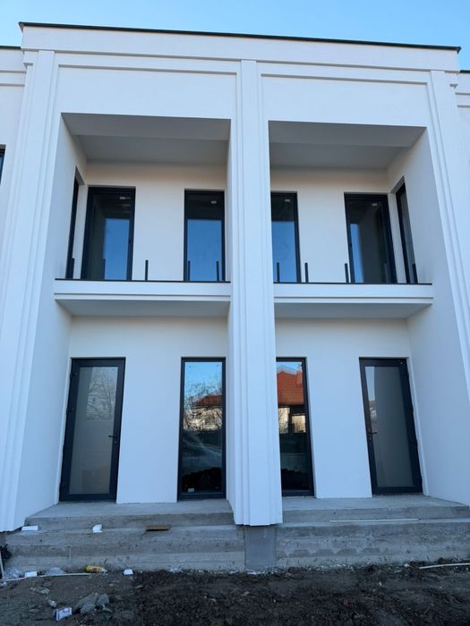 Продаж котеджу в місті вул. Осипенка