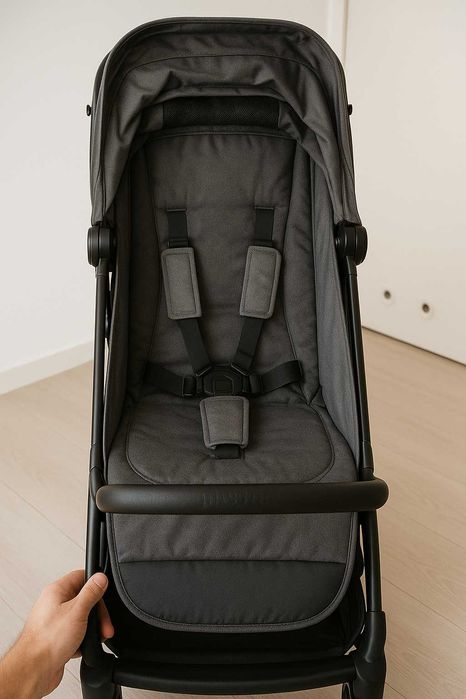 Lekki i mocny, wózek spacerowy premium, jak nowy, Kinderkraft NUBI 2