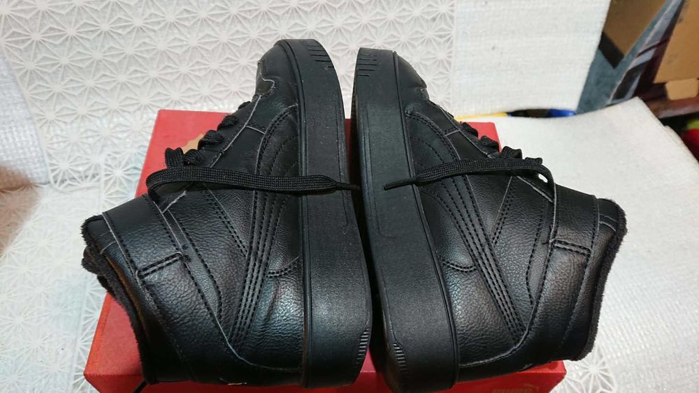 Buty damskie Puma Carina rozmiar 37 cm