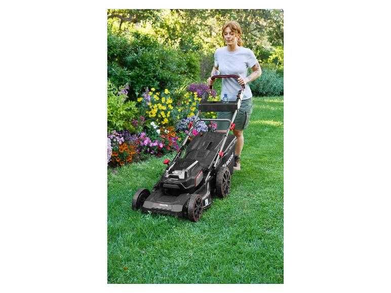 Corta Relvas Parkside Performance a bateria 40 V/ 80 V