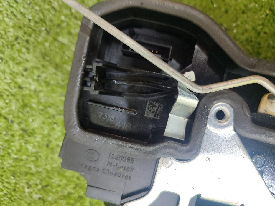 Замок двери дверей BMW X3 F25 левый передний БМВ Х3 Ф25 правий задний