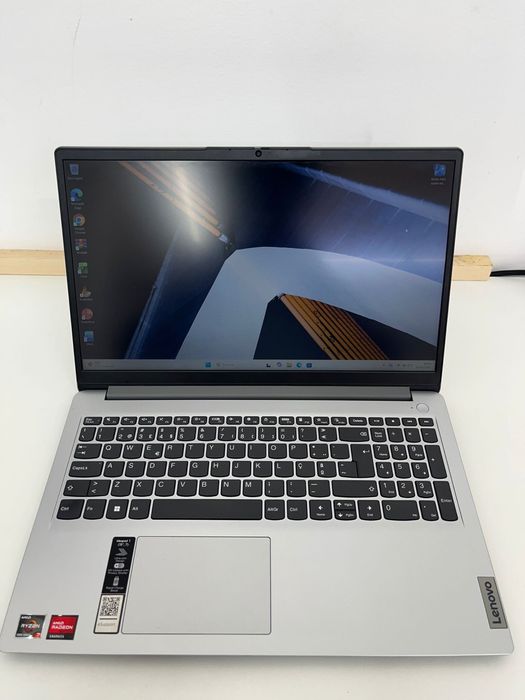 Pc portatil Lenovo Ideapad