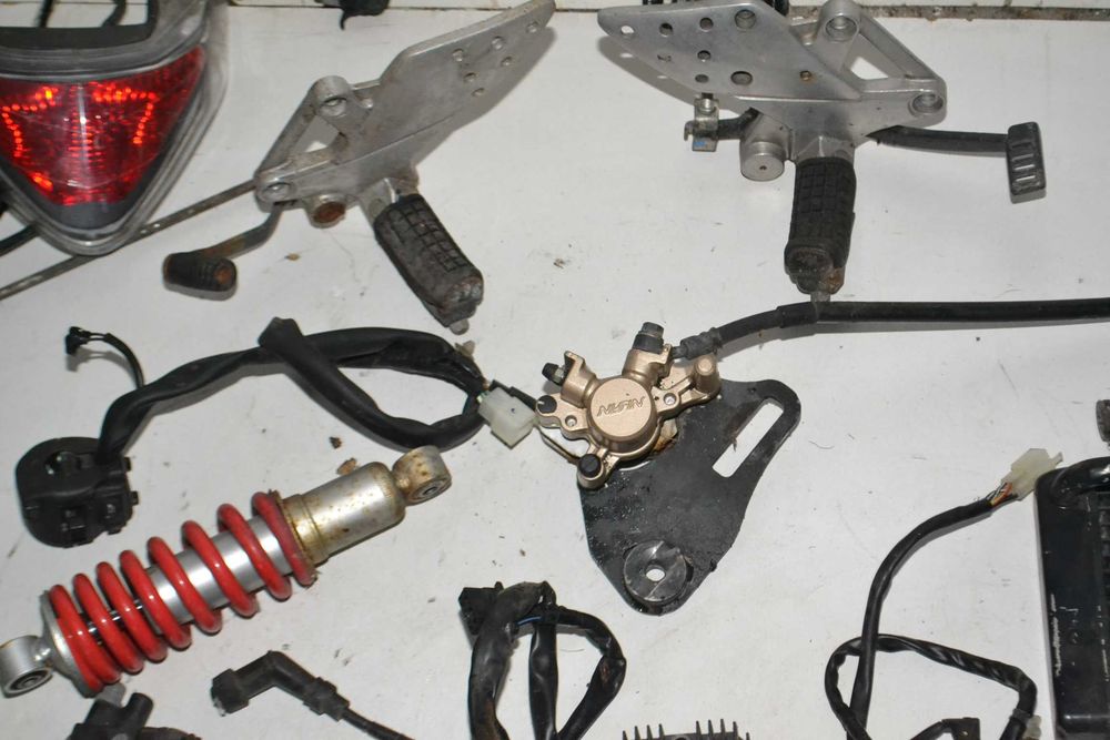 Honda cbr125 cbr 125 jc39 moduł regulator pompa paliwa cewka set część