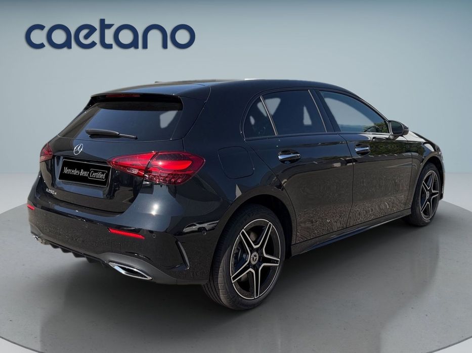 Mercedes-Benz A 250 e503395631980226565