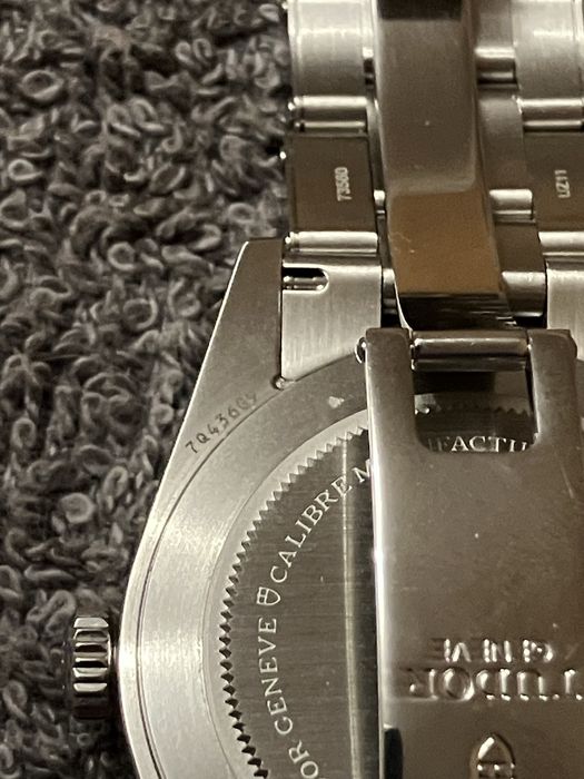Часы Tudor Black Bay 37mm