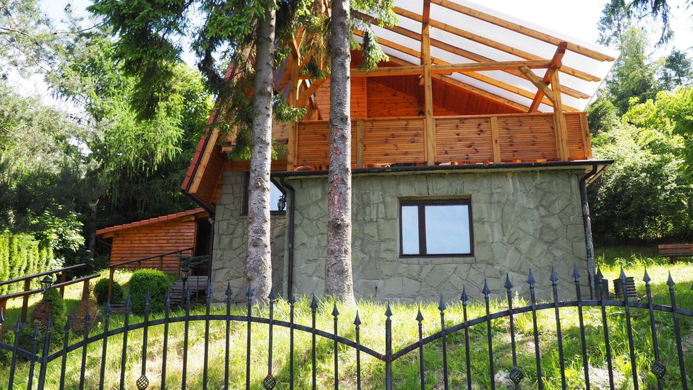 Domek z sauną-noclegi-Domek Brenna