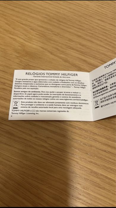 Relógio azul e dourado Tommy Hilfiger