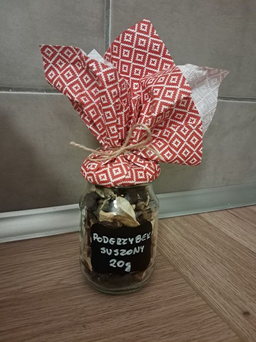 Podgrzybek suszony w słoiczku, na prezent, dodatek do boxu prezentoweg