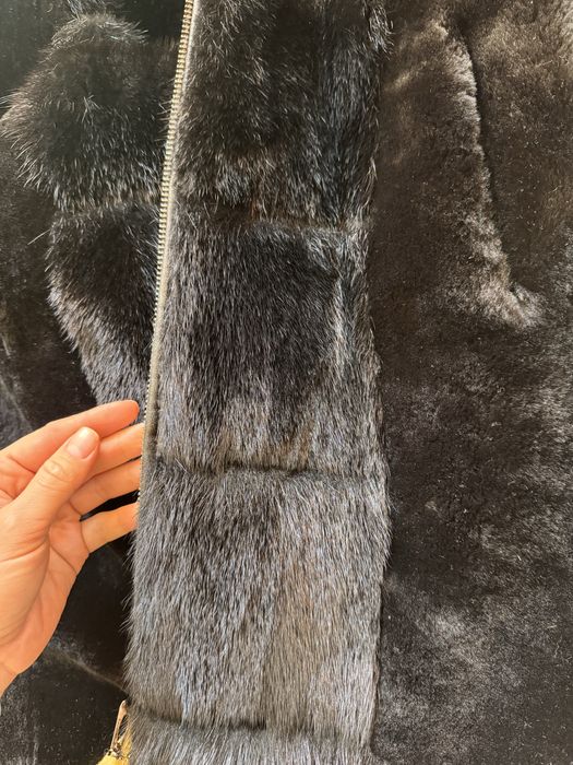 Шуба зимова з натурального хутра (мутон + норка)