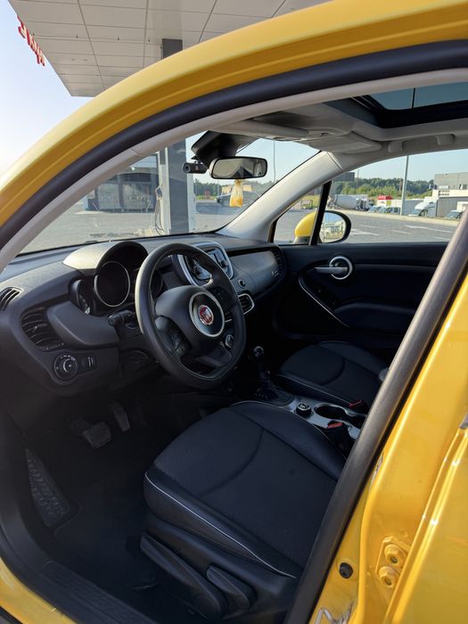 Автомобіль Fiat 500 x 2017
