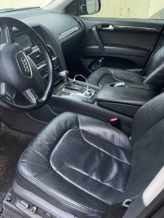 Ауді Q7 2014 рік