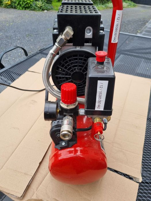 Kompresor Einhell TE-AC 6 Silent
