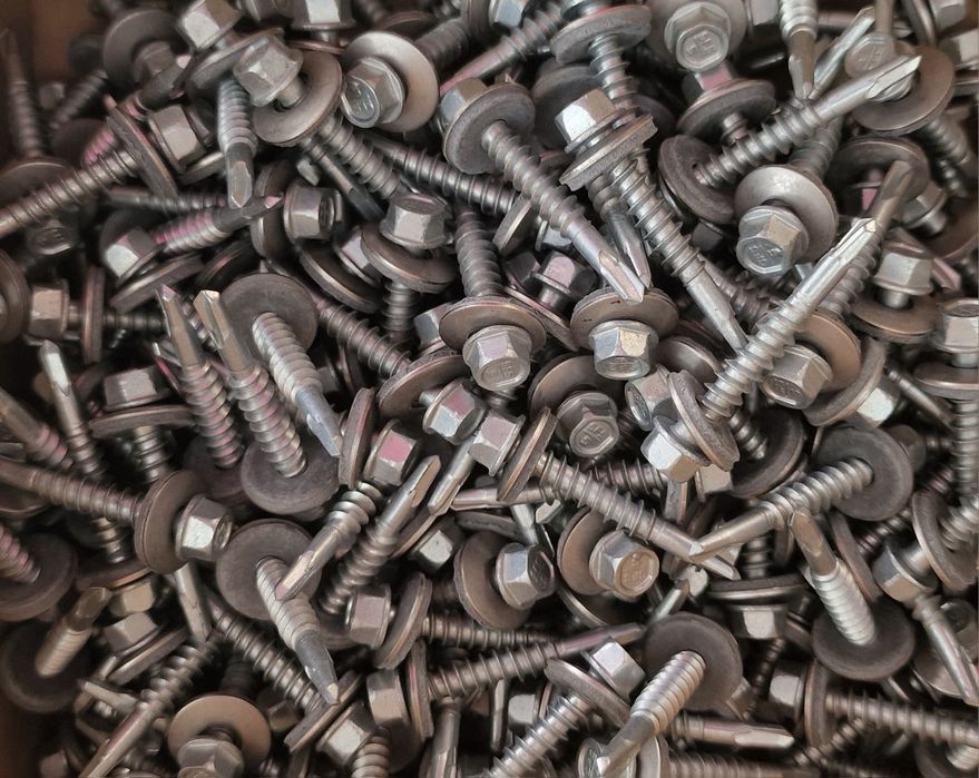 Parafusos inox autoperfurantes