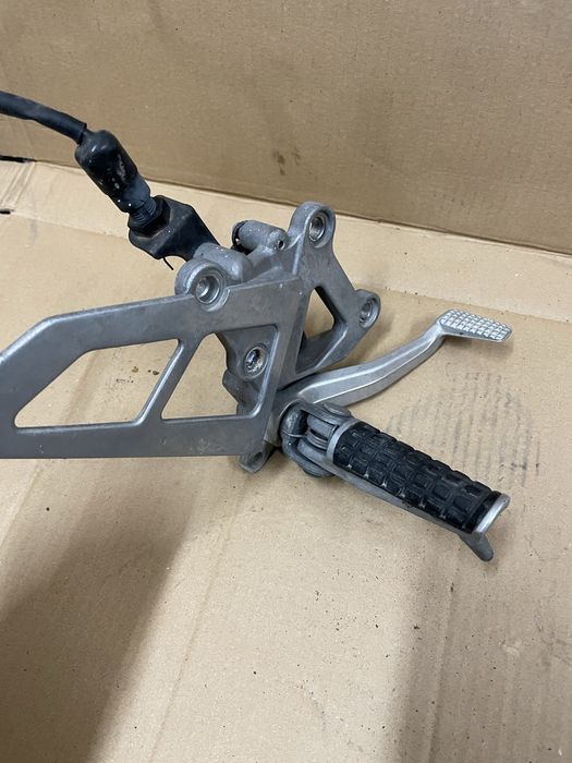 Phuong DS7 LIFT WSPORNIK MOCOWANIE ZDERZAKA PRZEDNIEGO LEWY za 299.00PLN