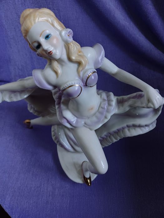 Figurku Neundorf,Niemcy.