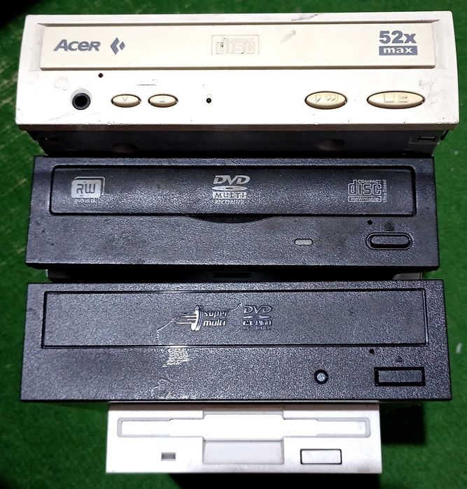 Різні дисководи до ПК
