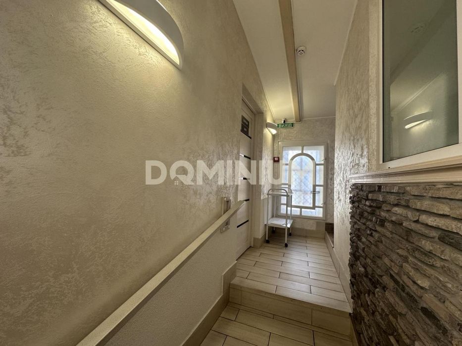 Продаж  комерційного  приміщення