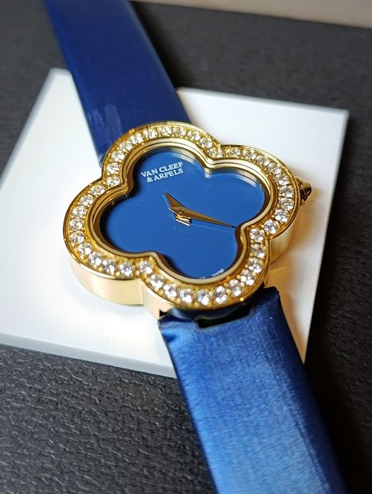 Годинник Van Cleef & Arpels Alhambra