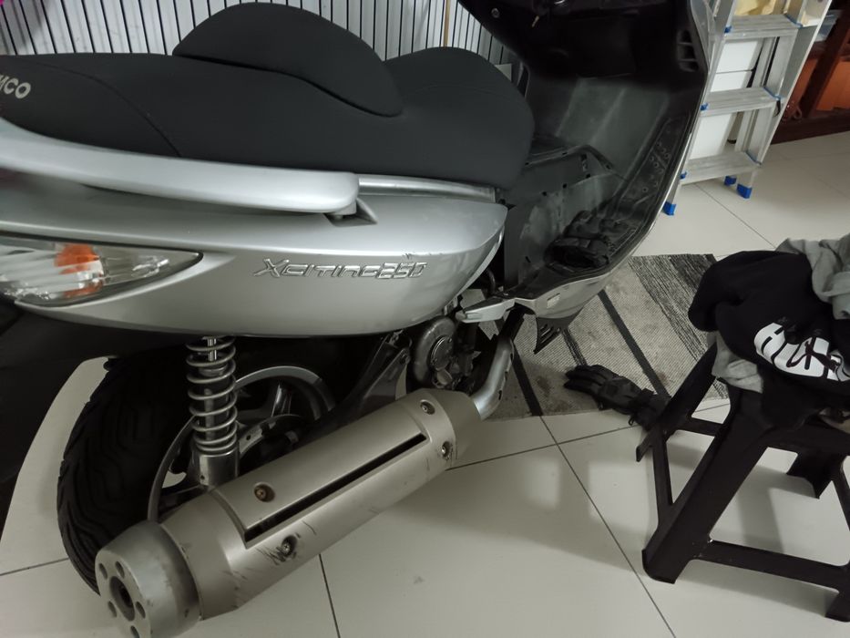 KYMCO 250 vendo mota