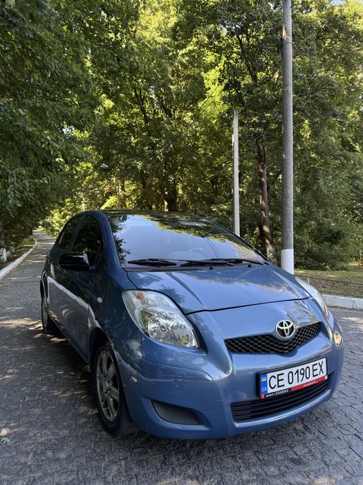 Тойота ярис 2007