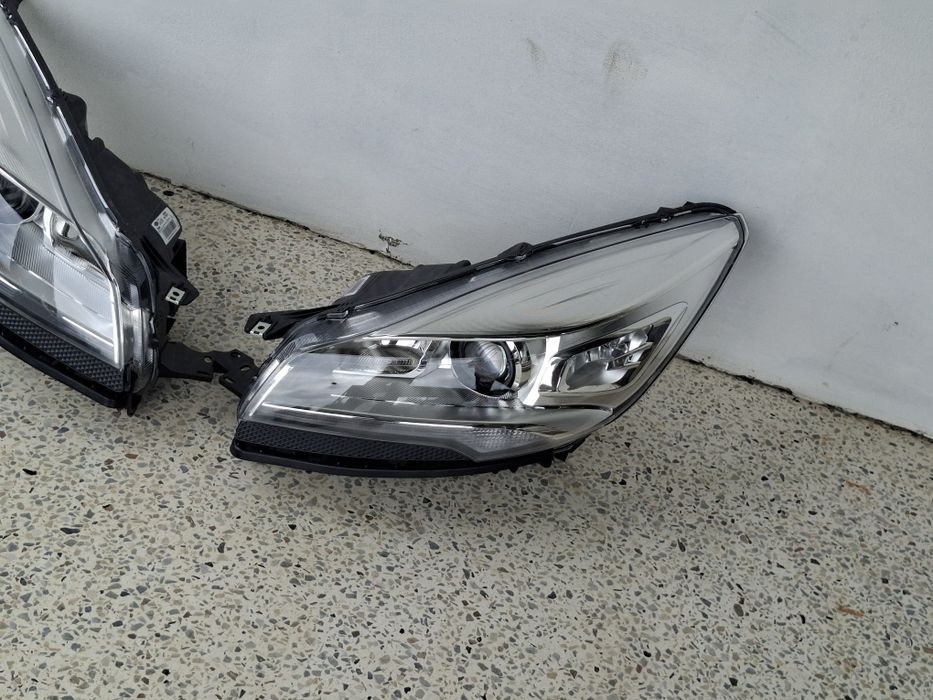 Оригінальні Ксенонові Фари Ford Kuga Mk2 / Escape (2012-2016) Bi-Xenon LED Valeo