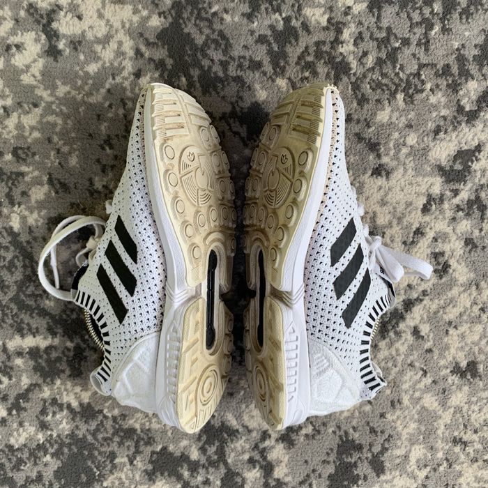 Продпю Білі кросівки Adidas