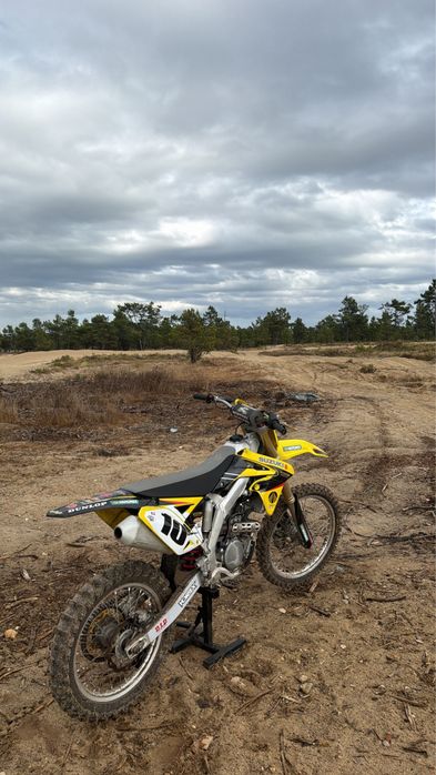 Suzuki rmz 250 matriculada