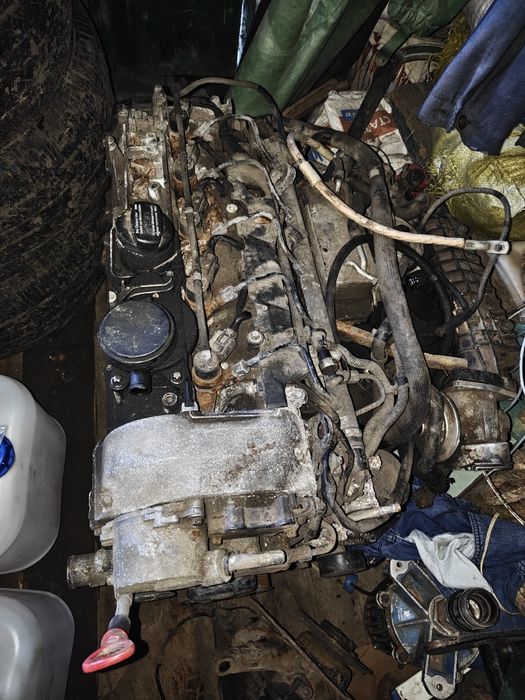 Продам двигун 2.7cdi  мл 270