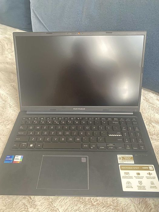 ASUS Vivobook A1504VA-BQ940W – Nowy laptop, tylko raz uruchomiony!