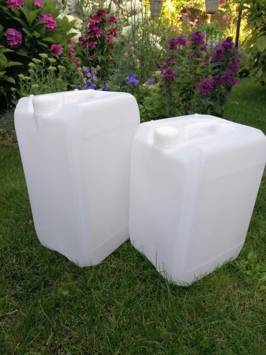 Kanistry plastikowe 20 ,25 ,30 L