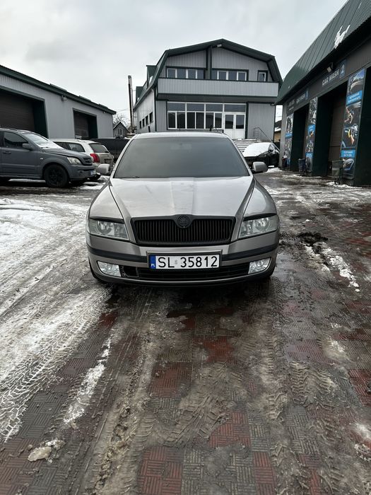 Продам Шкоду 1,9