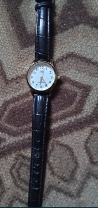 Наручний годинник жіночий