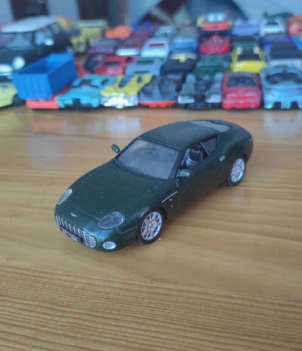 1/43 Bugatti, Jaguar, Lamborghini, BMW, Aston Martin, Maserati