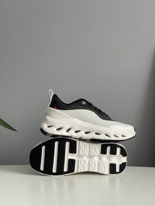 Новинка! Кросівки Loewe x On Cloudtilt 2.0 White Black • Он (біло-чорні)