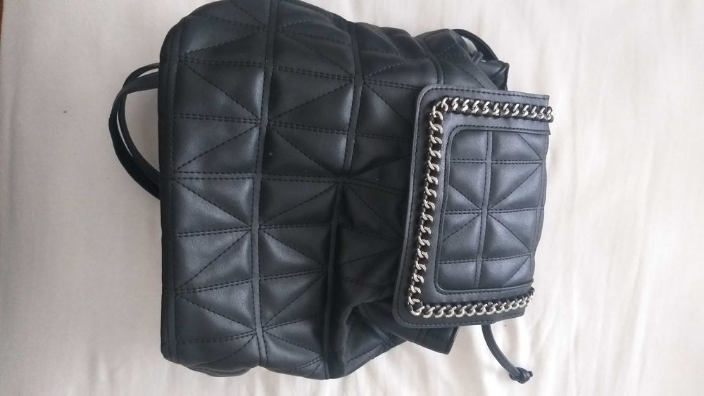 Mochila primark como nova