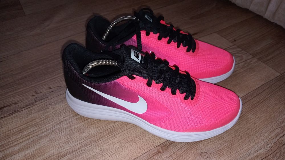 Кросівки кросовки жіночі Nike