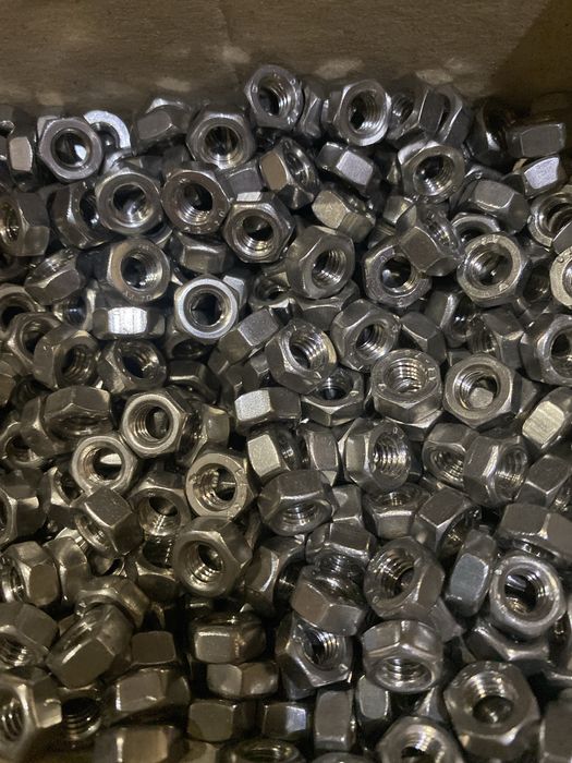 Продам гайки болты нержавейка