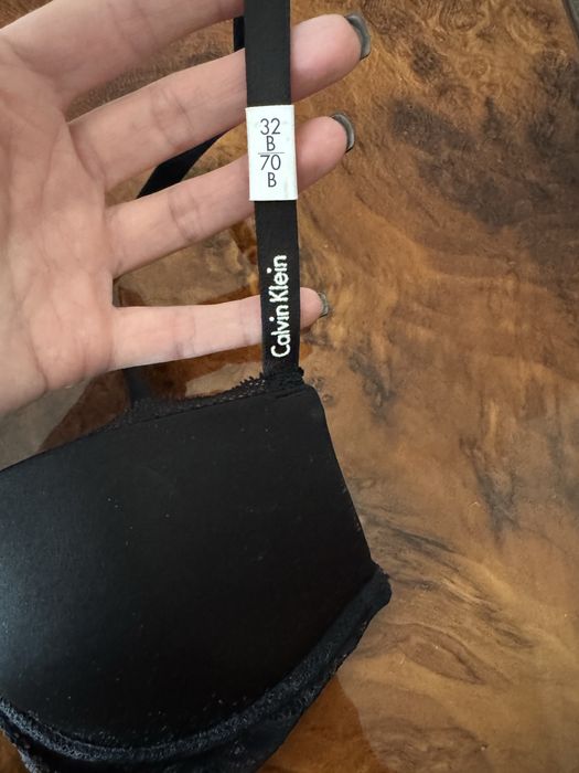 Бюстгальтер Calvin Klein